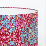 Abat-jour / suspension cylindrique tissu W. Morris Blackthorn rouge