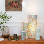 Collection de lampes W. Morris : Golden Lily S et XXL, Seaweed L, Willow M