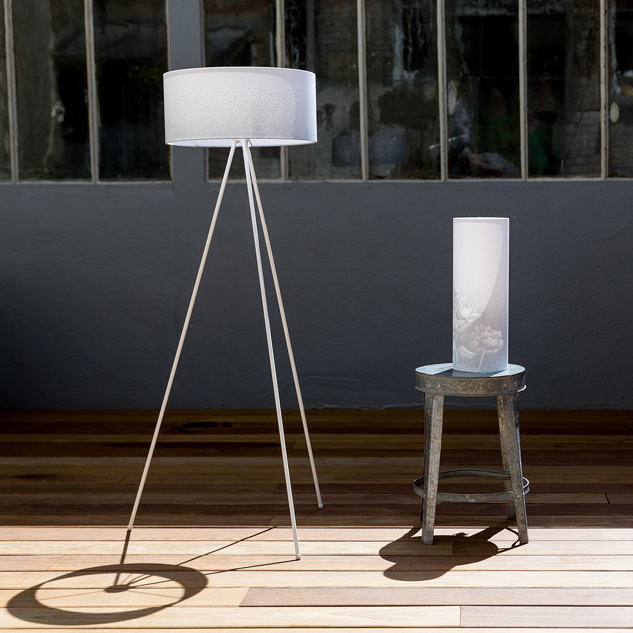 Lampe Pivoine gris L et abat-jour Poudre gris D40 cm