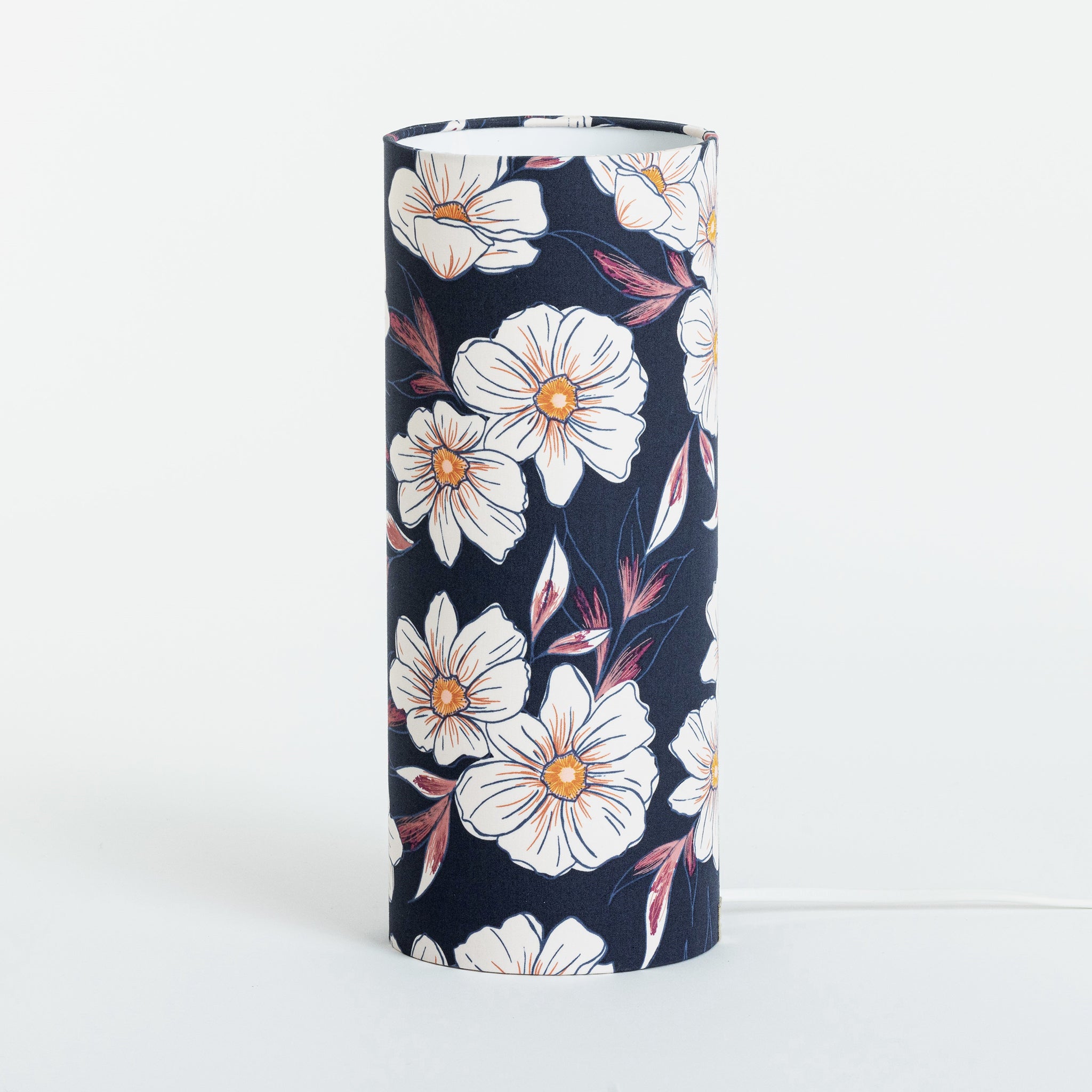 Lampe M