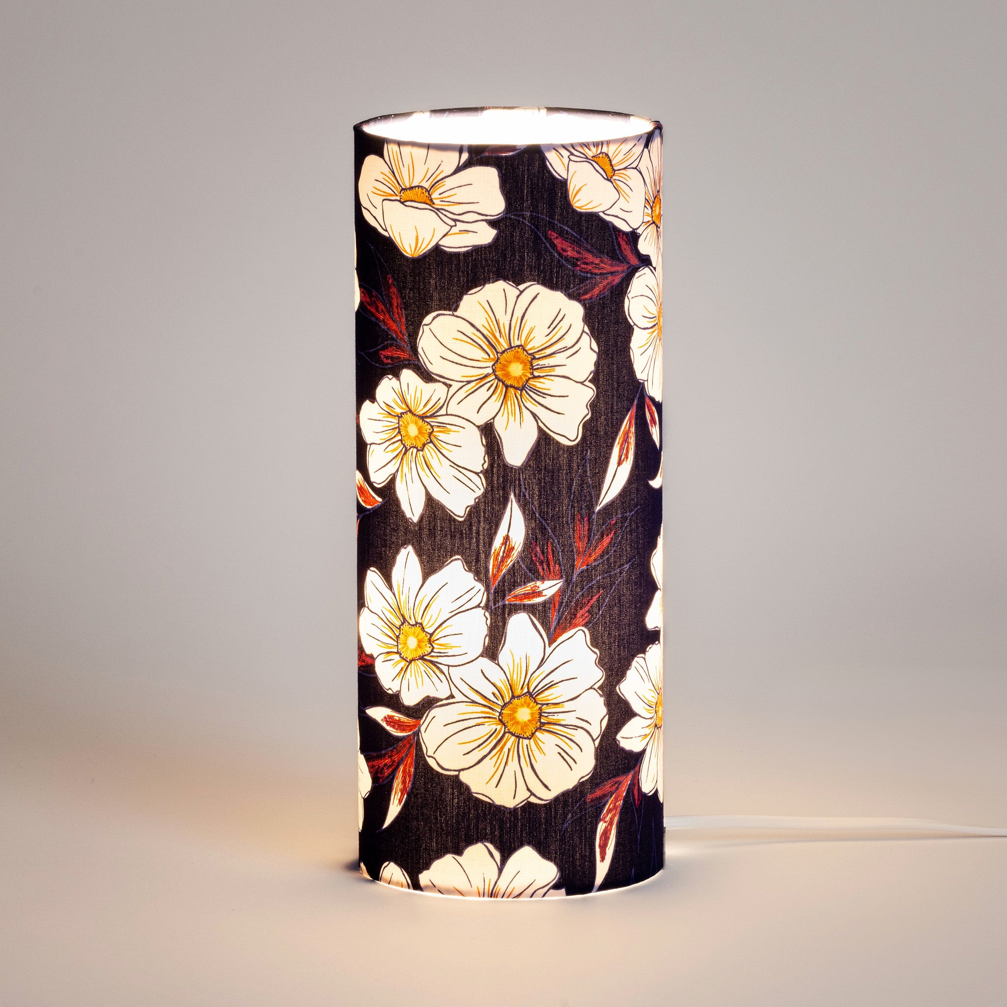 Lampe M
