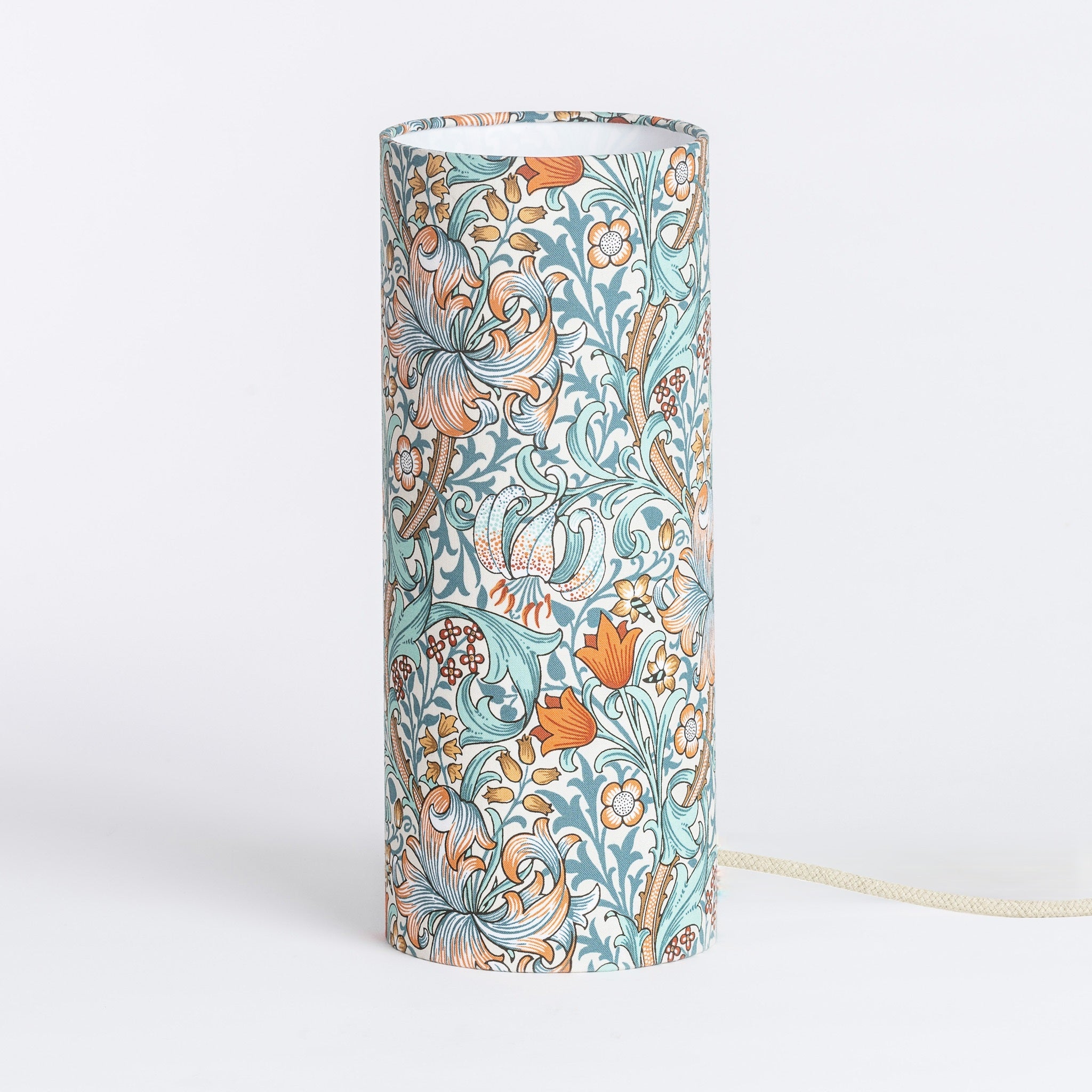Lampe M