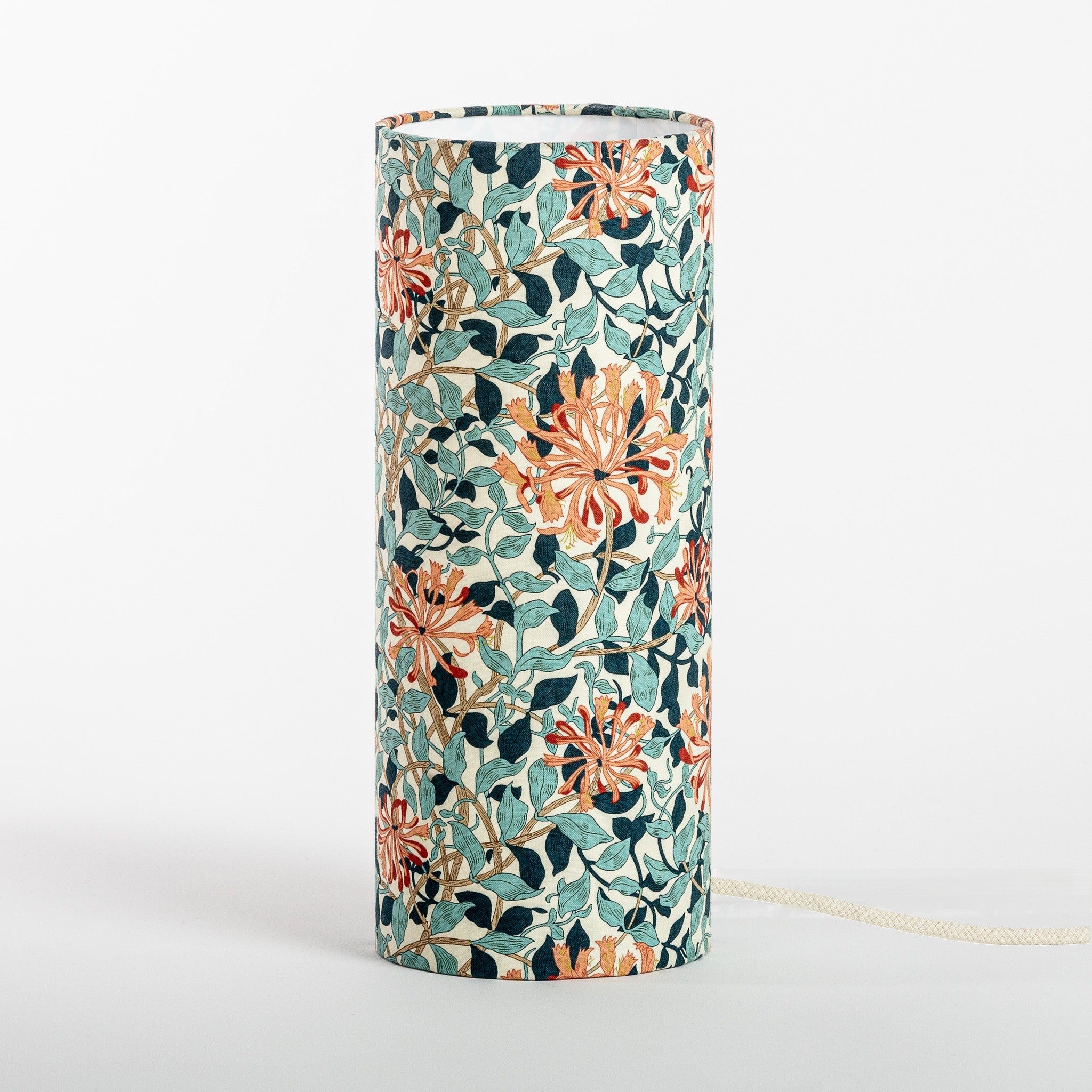 Lampe M