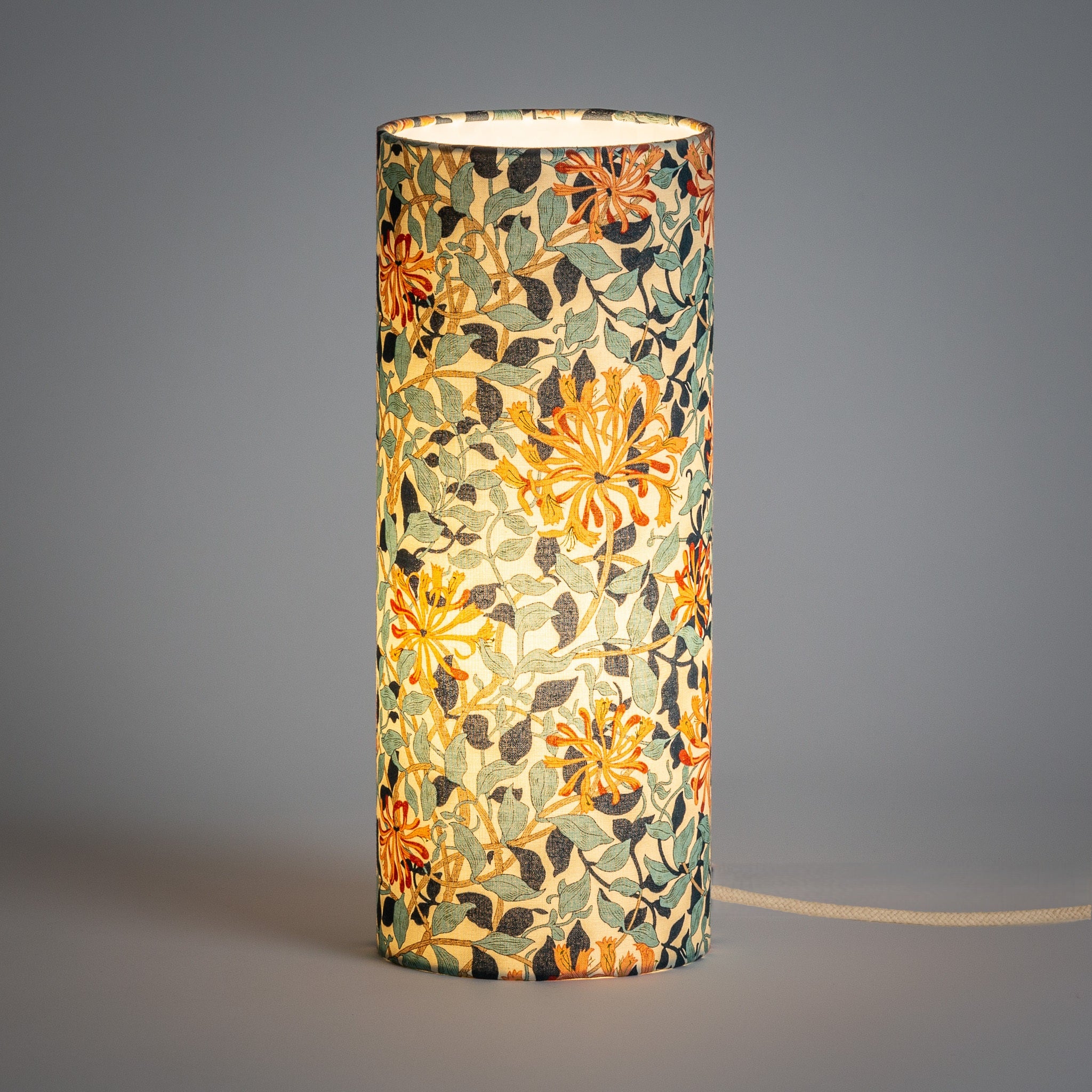Lampe M