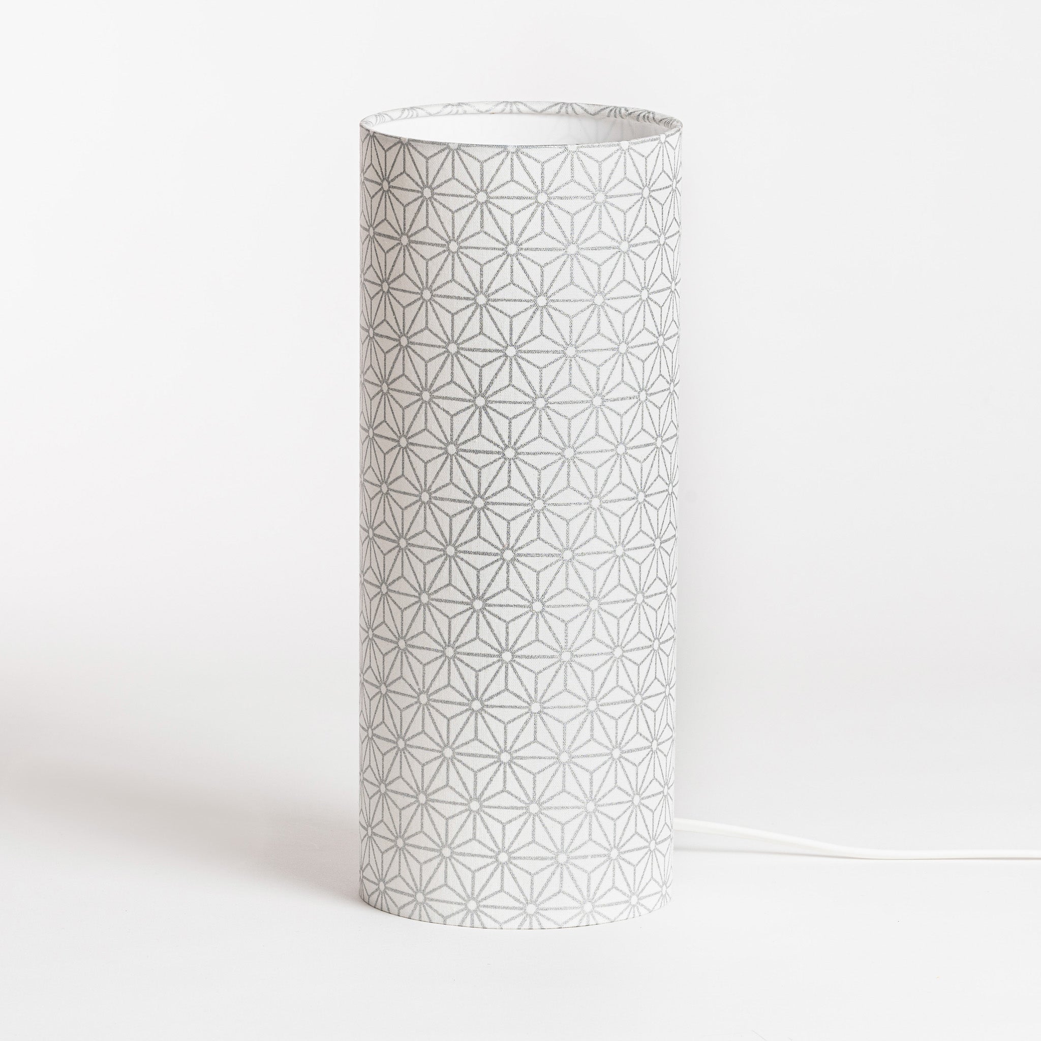 Lampe M