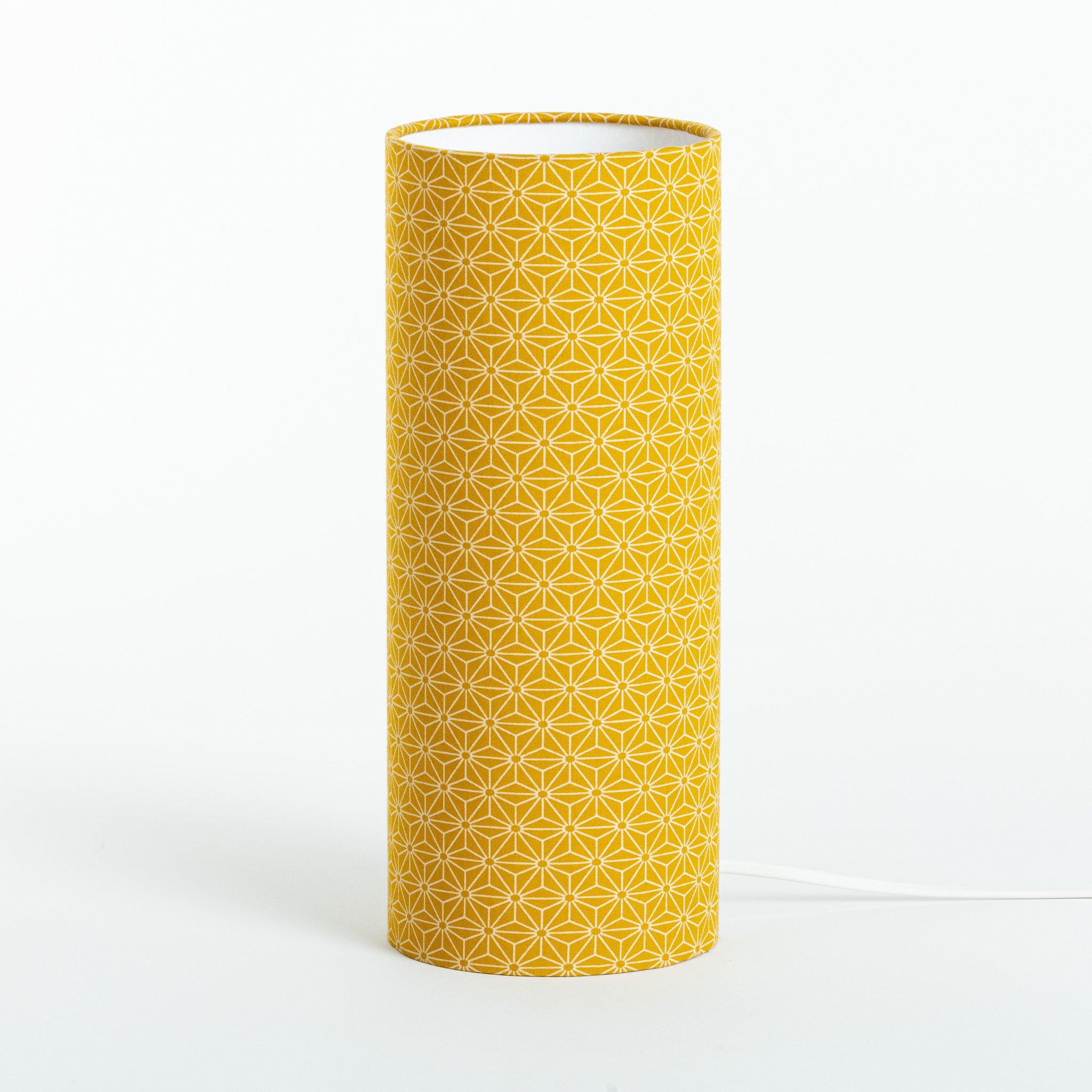 Lampe M