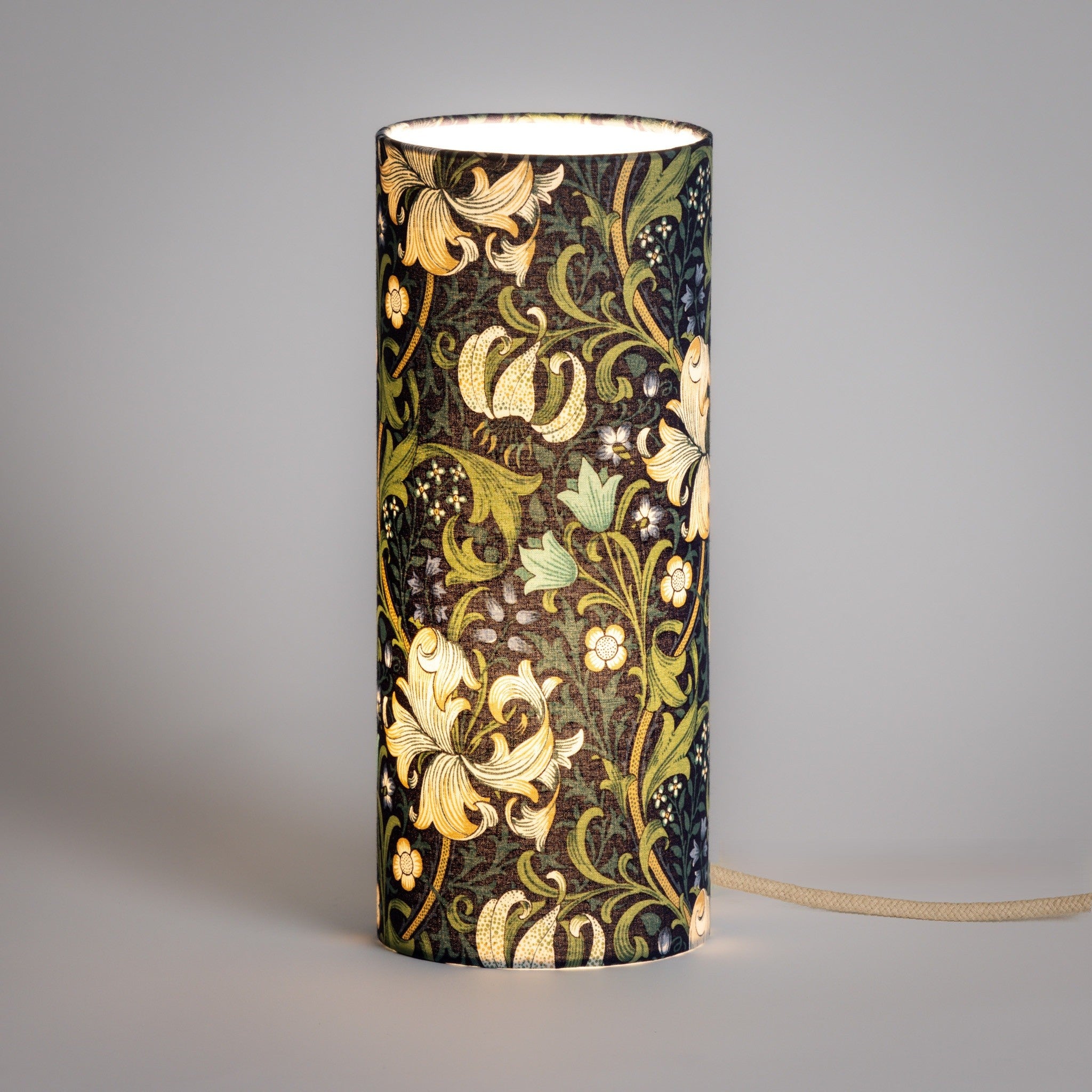 Lampe M