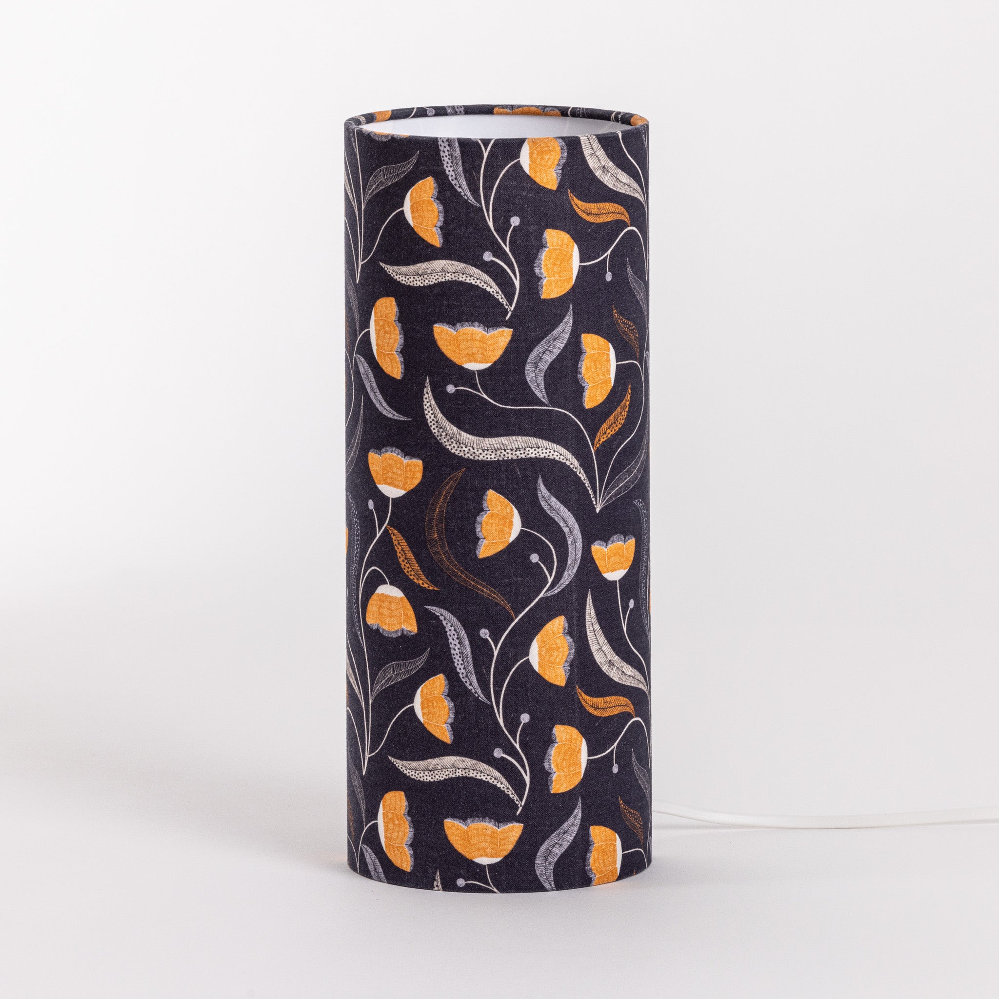Lampe M
