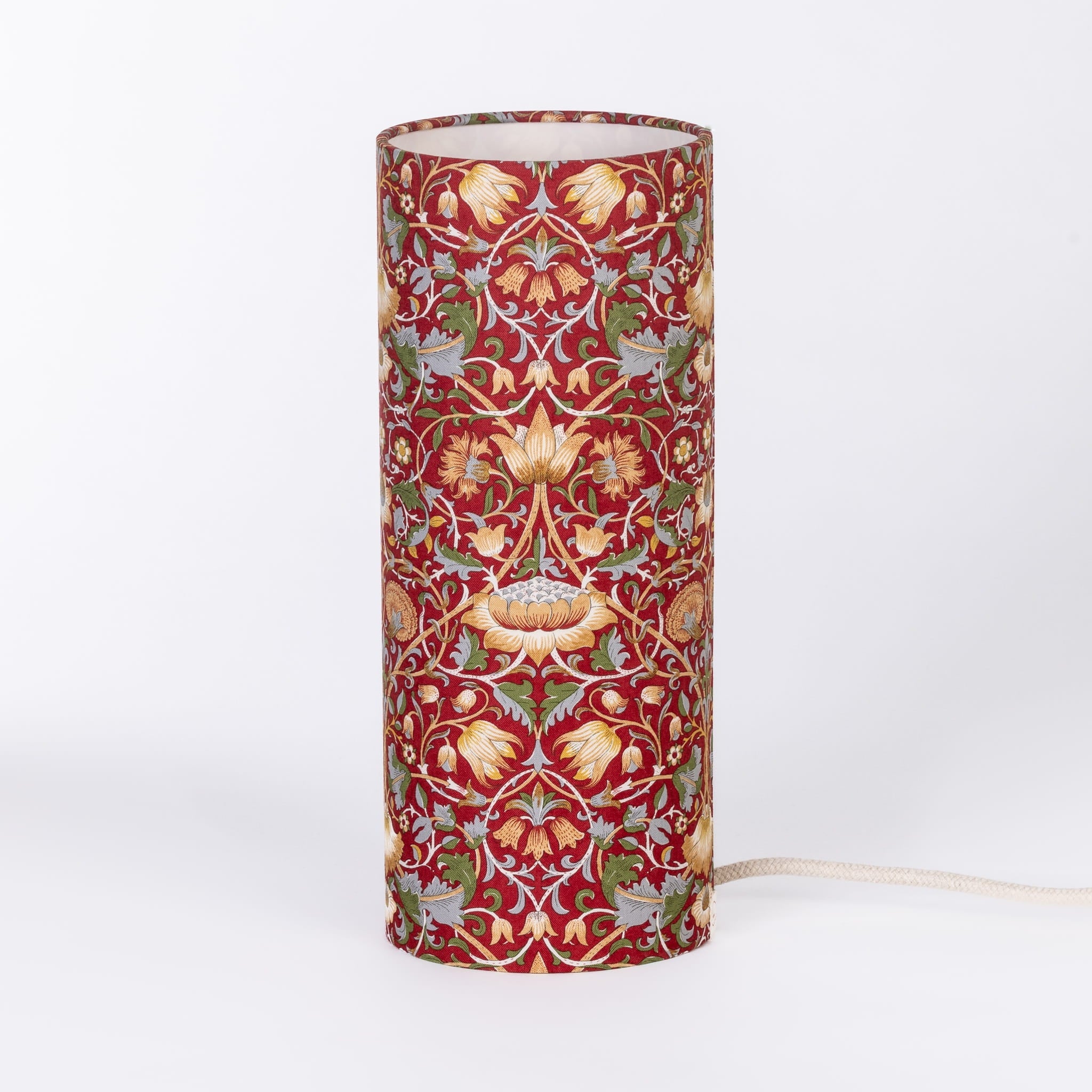 Lampe M
