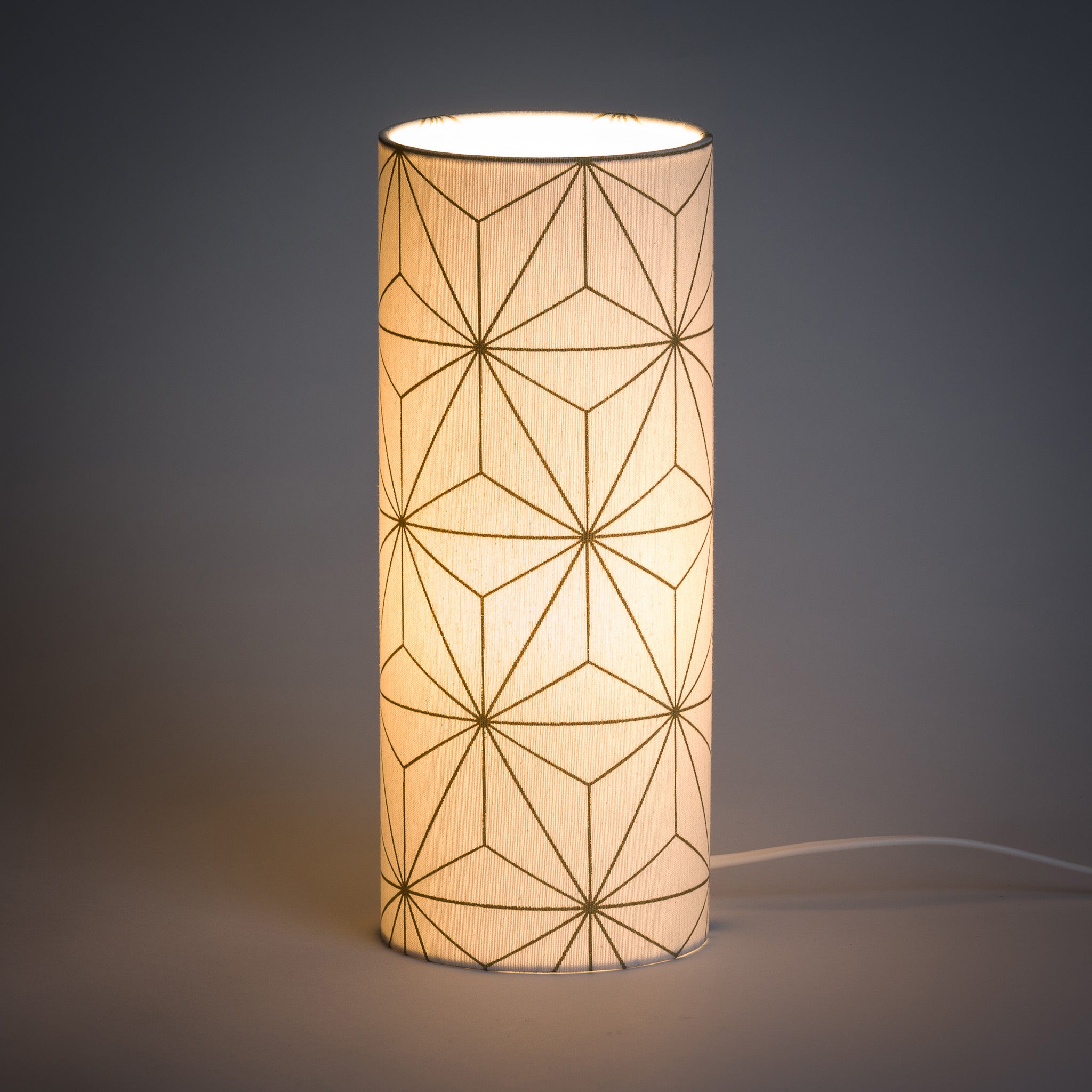 Lampe M