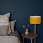 Lampe Séléné avec abat-jour Gaze moutarde D25 cm